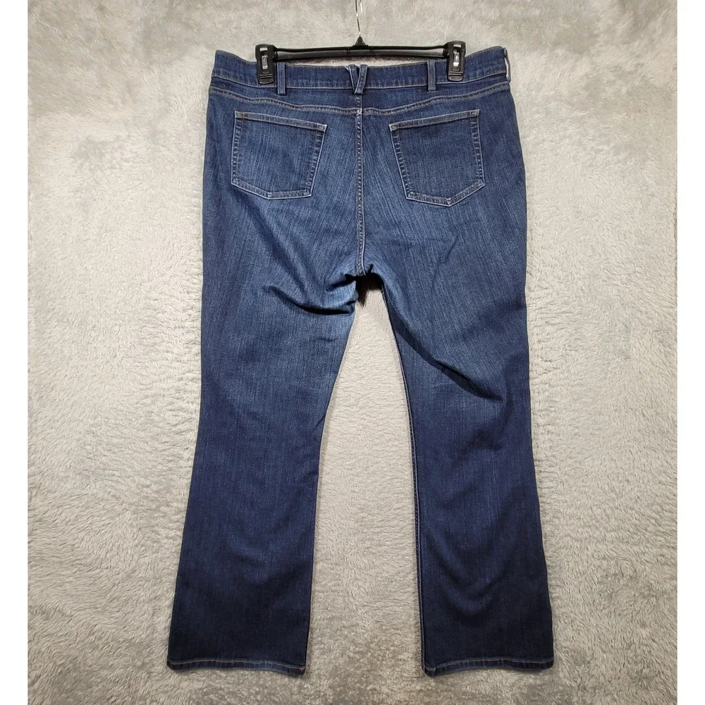 Duluth Trading Co Jeans Men 18W x 33 Blue Bootcut Stretch Denim